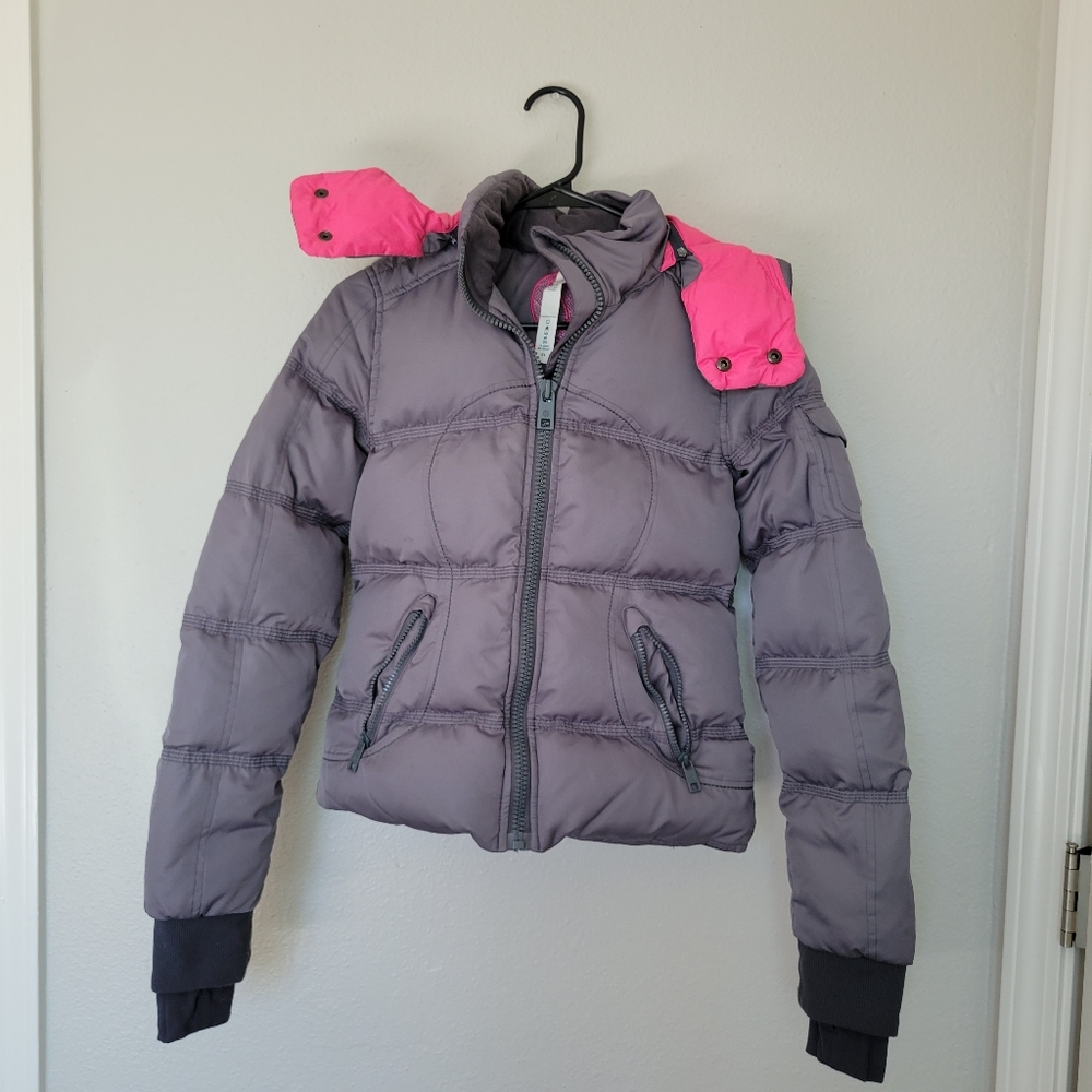 Lululemon goose down puffer jacket